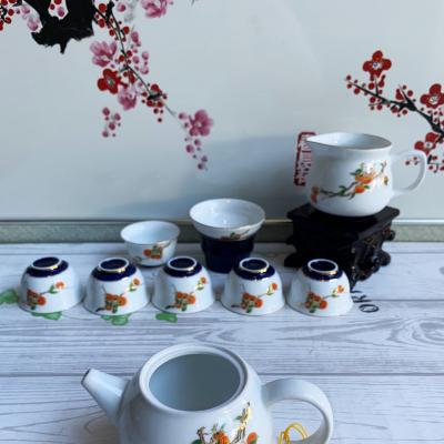 Bộ Ấm Chén Họa Tiết Cây Hồng